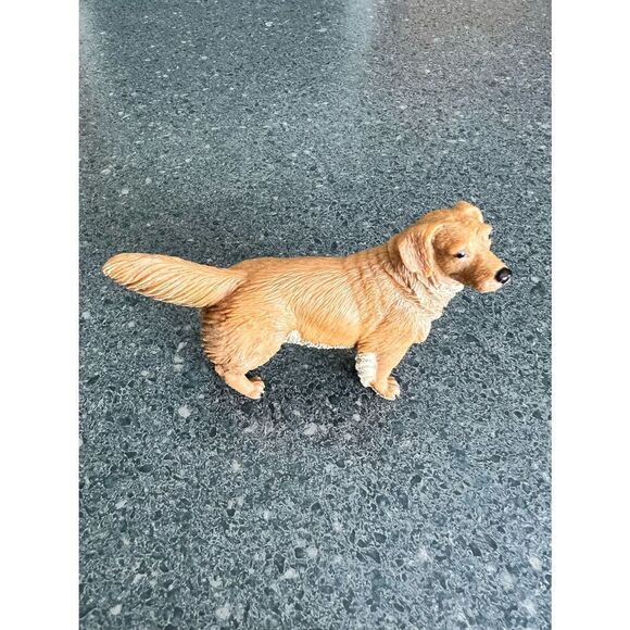 Safari Dog Figure Golden Retriever Adult 2012 Toy Animal - Picture 6 of 10